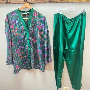 Vintage Gold Label  Victorias Secret‎ Green Floral Satin Pajama Set Medium